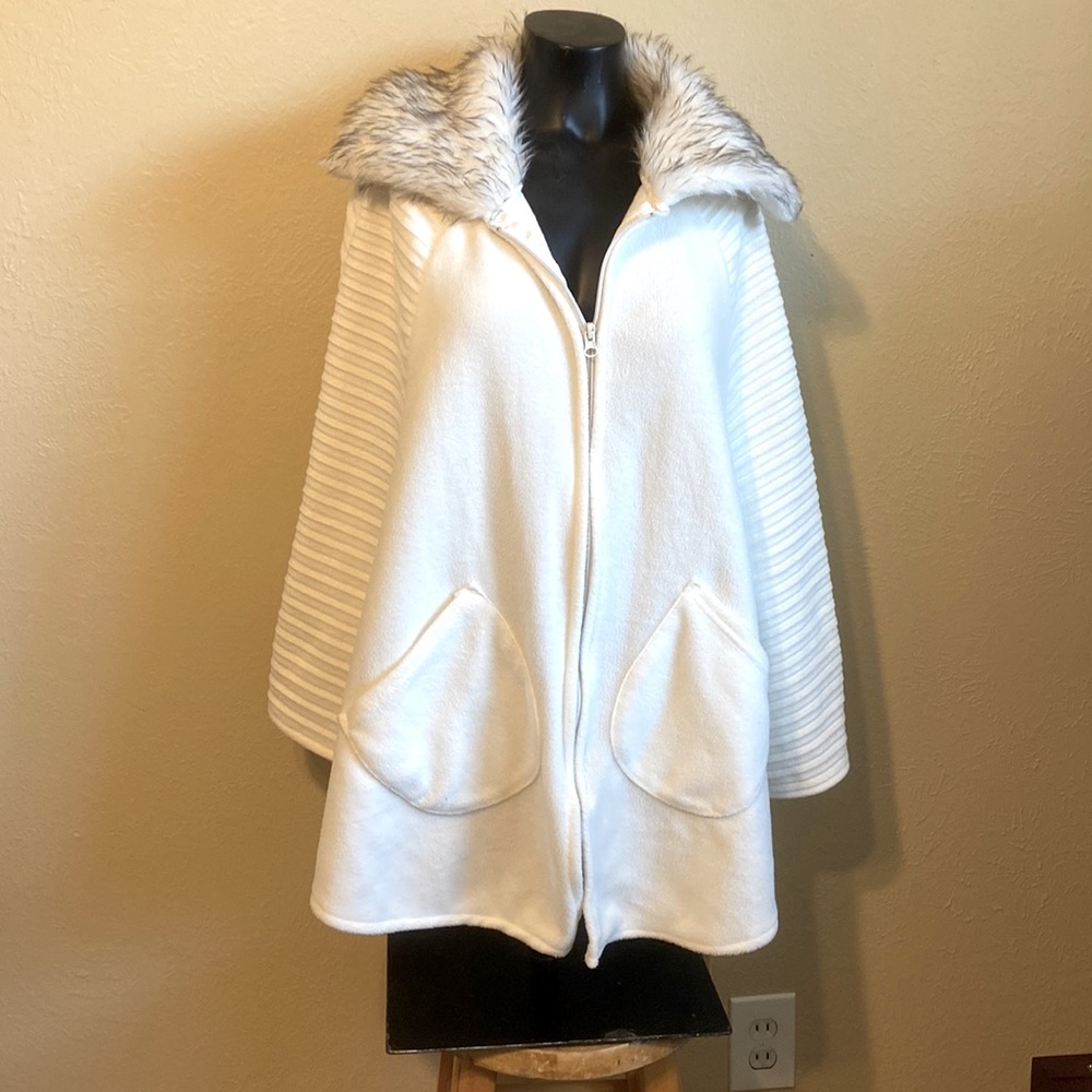 Cream Fur Collar Wrap